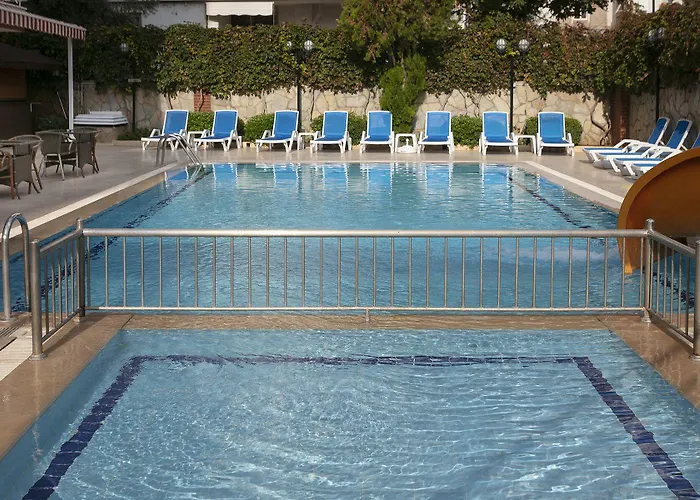 Lara Dinc 안탈리아