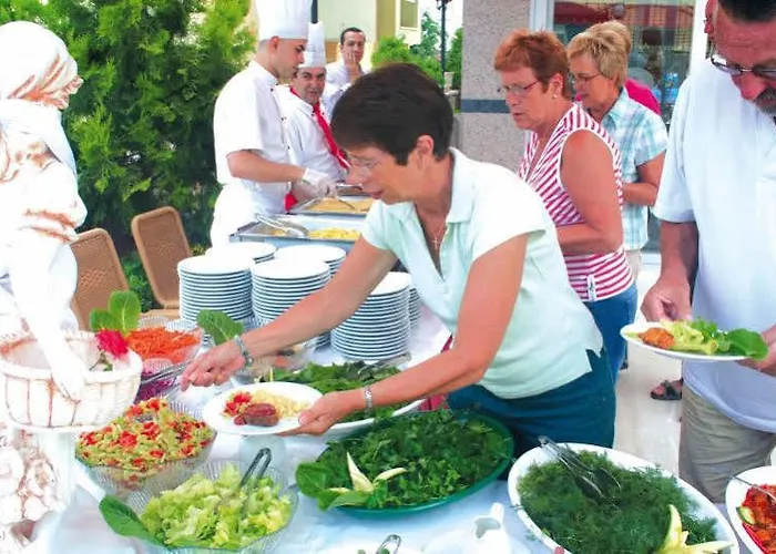 Lara Dinc 3* 안탈리아