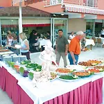 Lara Dinc Otel 3*