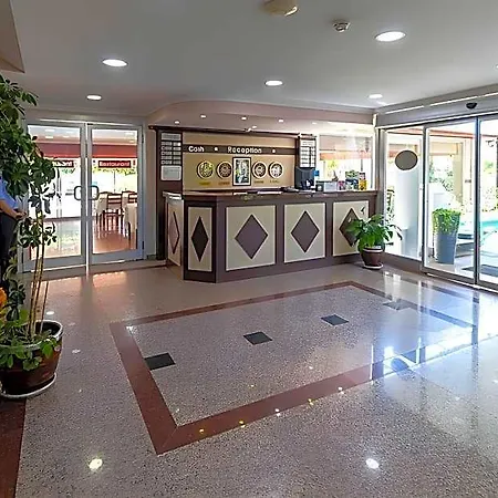 Szálloda Lara Dinc Antalya