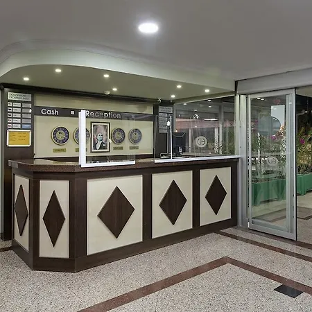 Hotel Lara Dinc